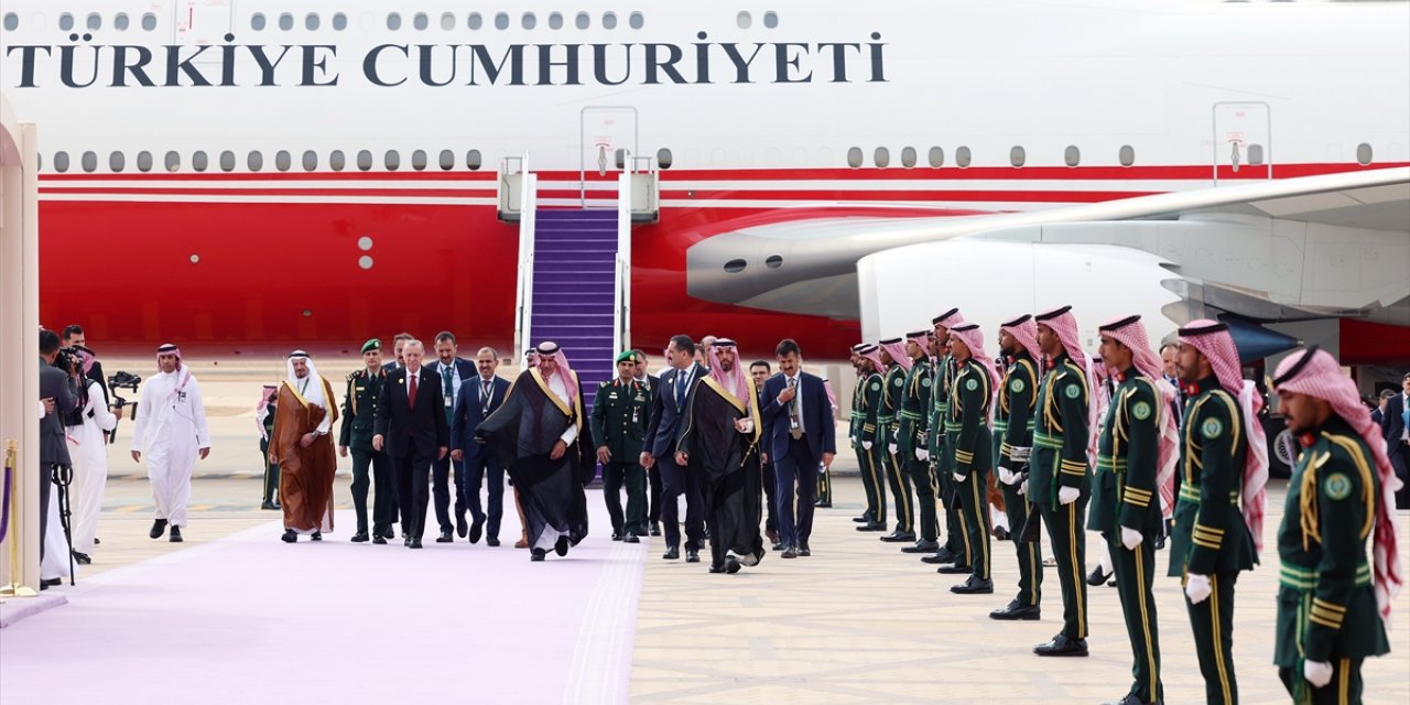 UPDATE - Turkish President Erdogan in Riyadh for joint Arab-Islamic summit on Gaza