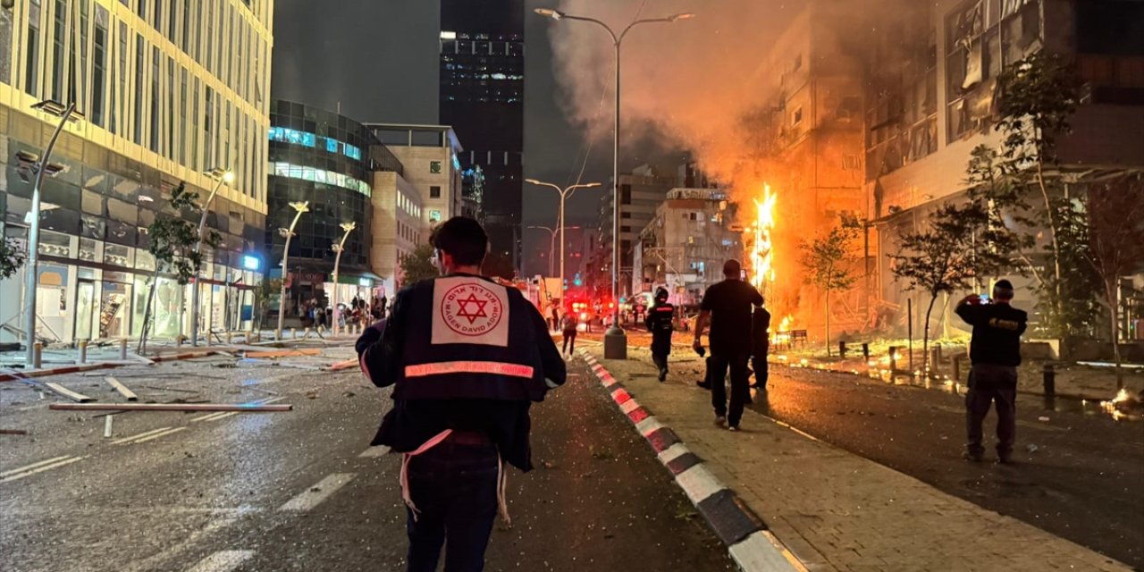 UPDATE - 5 Israelis injured, fires break out in Tel Aviv area after rockets launched from Lebanon