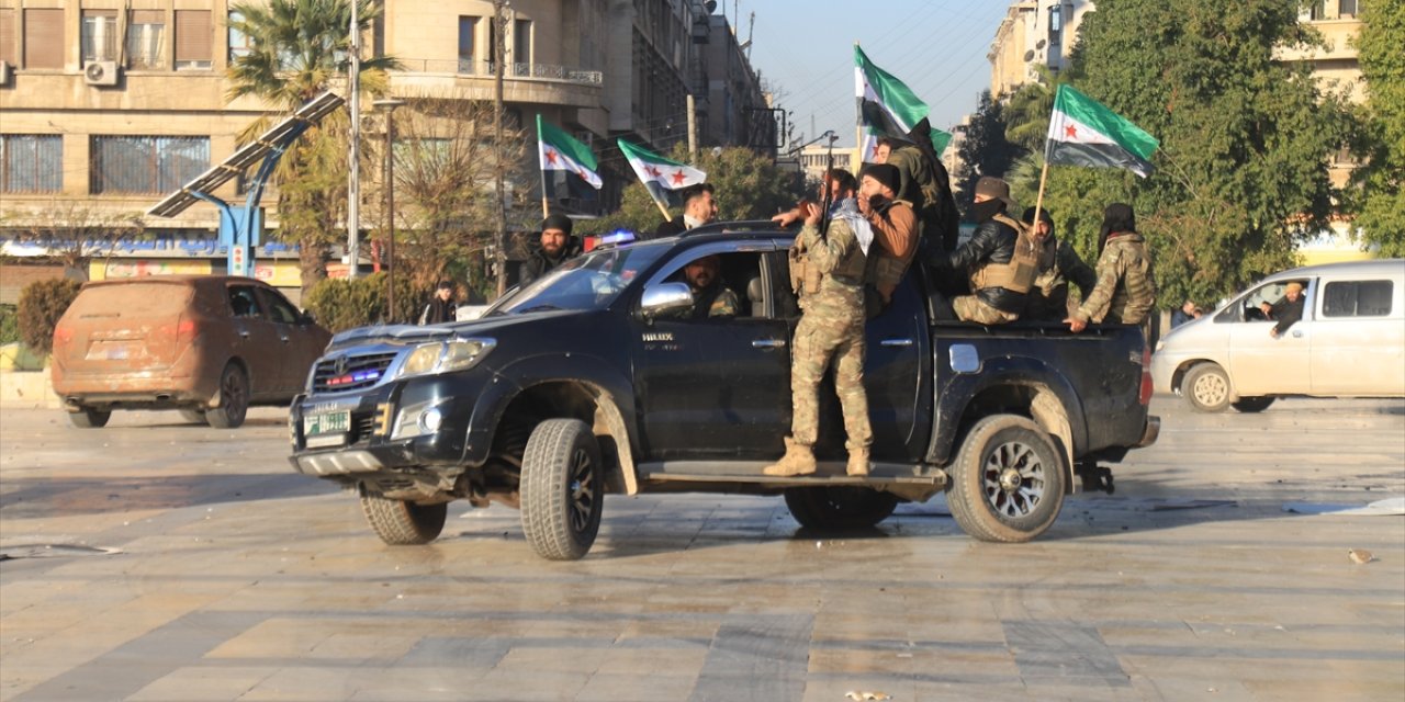 Armed groups capture most of Aleppo city center in Syria