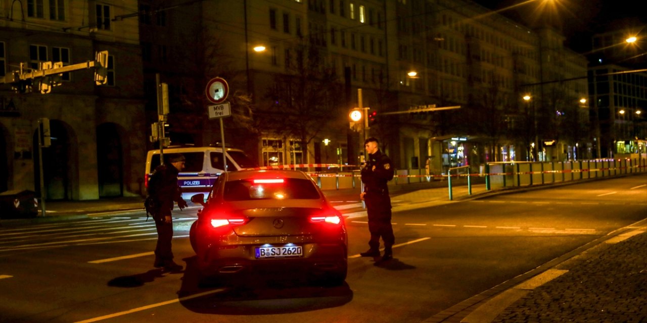 UPDATE 5- At least 2 killed, 60 injured after car rams into Christmas market in Germany