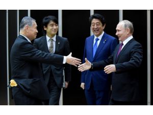 UPDATE 3 - Abe, Putin say difficulties remain in island dispute