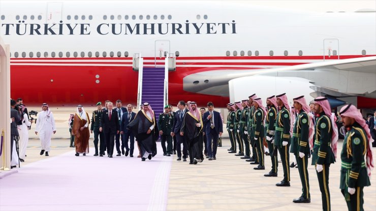 UPDATE - Turkish President Erdogan in Riyadh for joint Arab-Islamic summit on Gaza