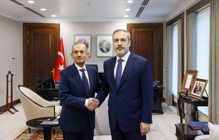 Turkish foreign minister meets Iraqi Turkmen leader