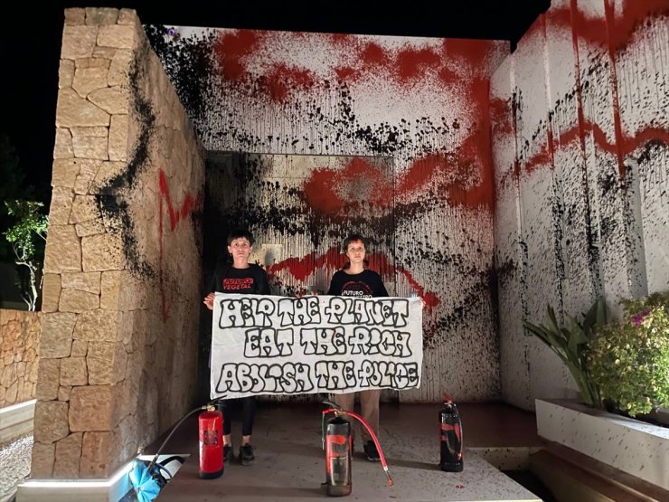 Climate activists vandalize Lionel Messi’s mansion in Ibiza