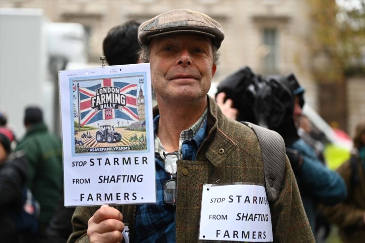 'Starmer lied to us': Farmers rally in London to protest government’s inheritance tax reforms